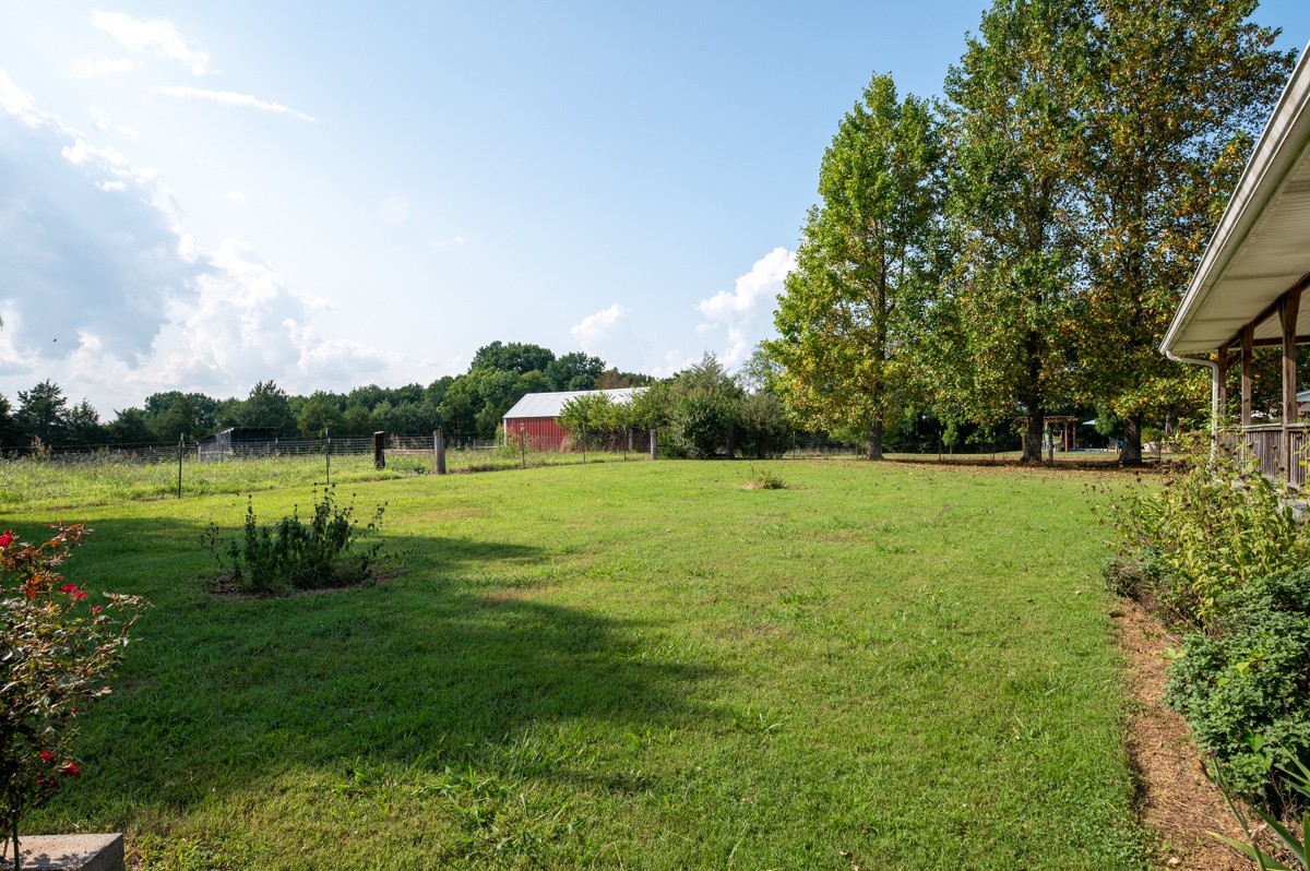 3945 Mitchell Road Lebanon, TN 37087 - Photo 13 of 41 a view of a golf course with a garden