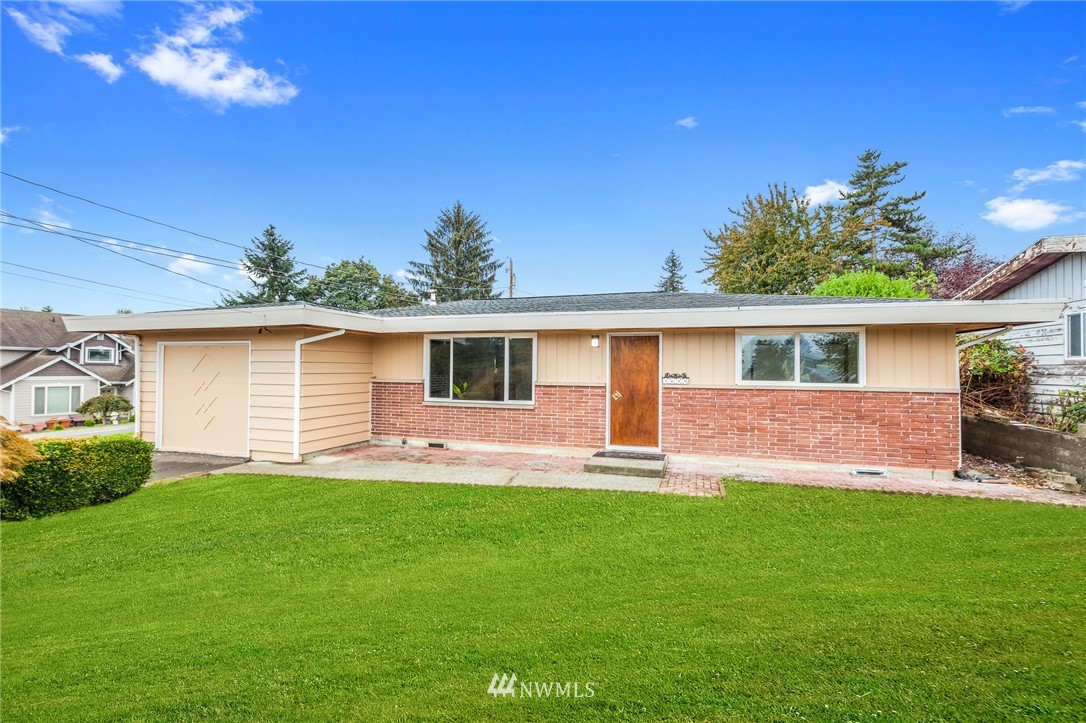 1619 South 27th Street Renton, WA 98055 - Photo 1 of 23 Gallery Image 1