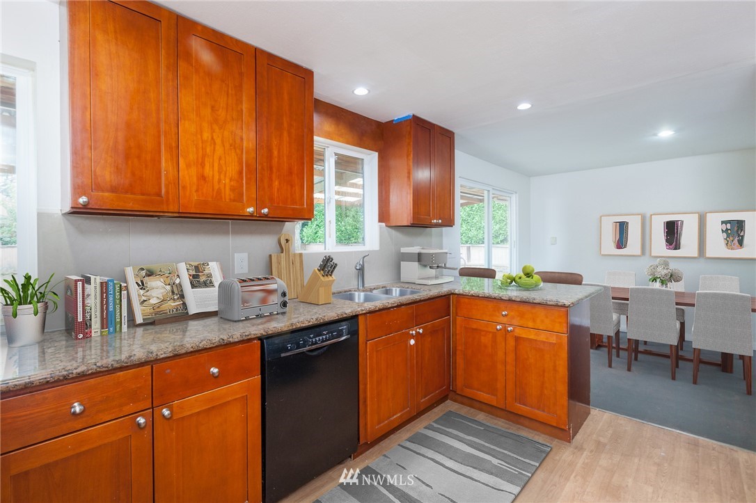 1619 South 27th Street Renton, WA 98055 - Photo 8 of 23 Gallery Image 8