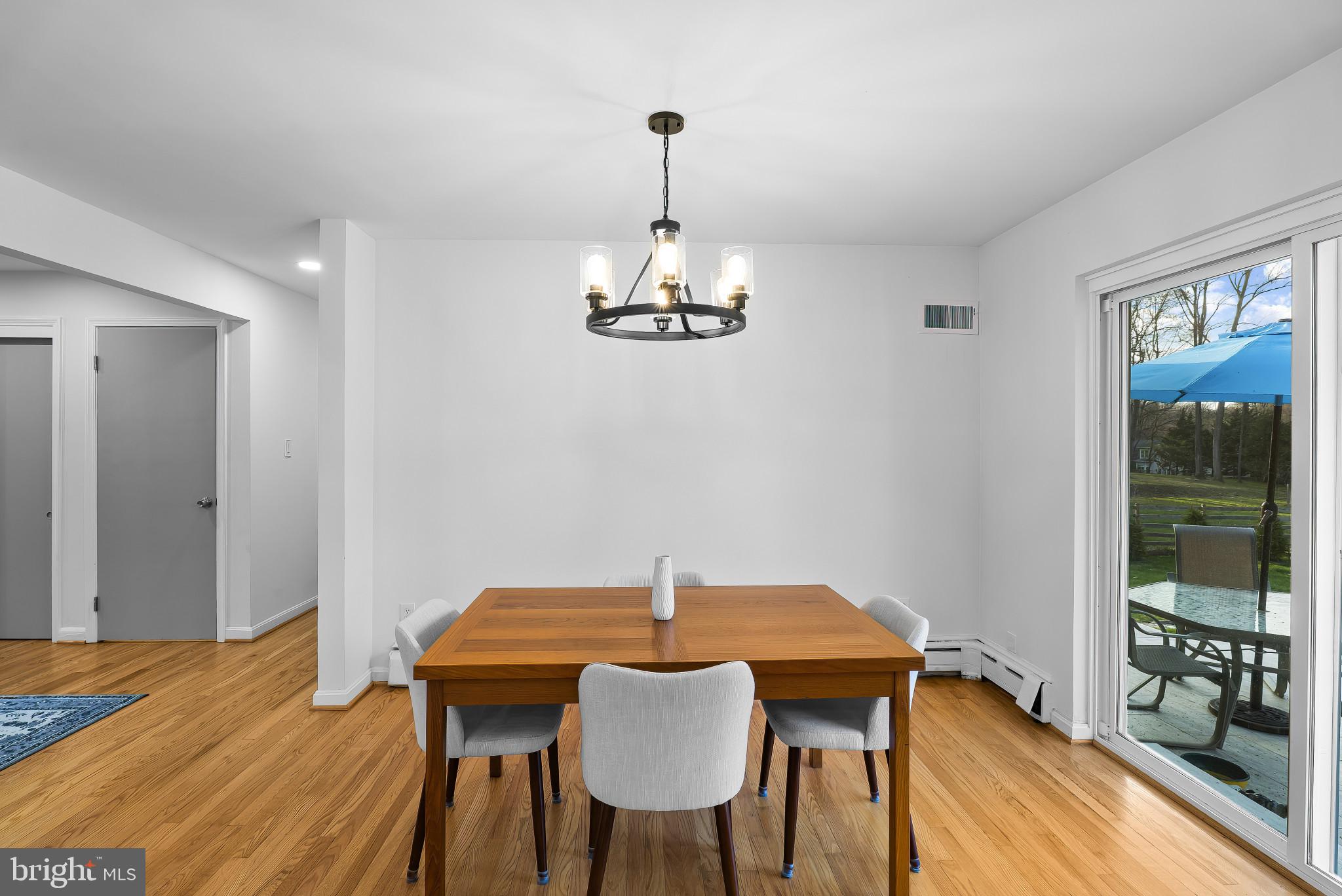 512 Quaint Acres Drive Silver Spring, MD 20904 - Photo 11 of 46 Dining room