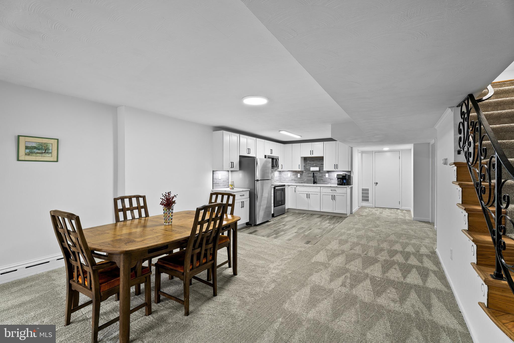 512 Quaint Acres Drive Silver Spring, MD 20904 - Photo 23 of 46 Dining area and kitchen