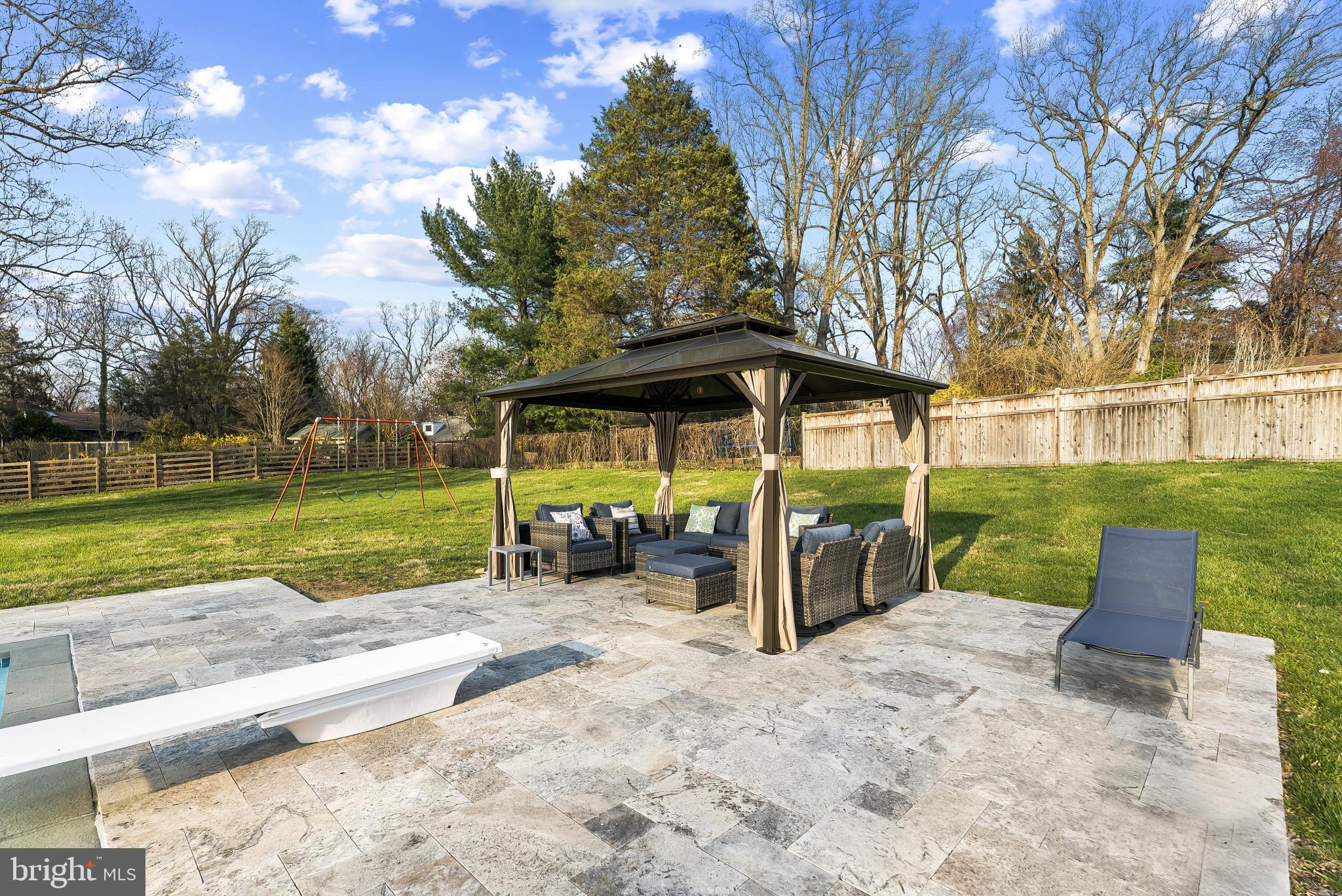 512 Quaint Acres Drive Silver Spring, MD 20904 - Photo 33 of 46 Entertainment area