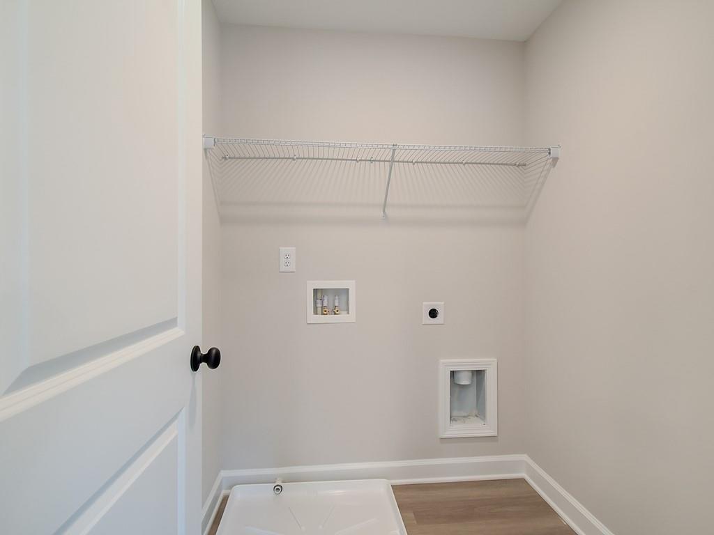 341 Colsen Drive Acworth, GA 30102 - Photo 27 of 36 a view of an empty room