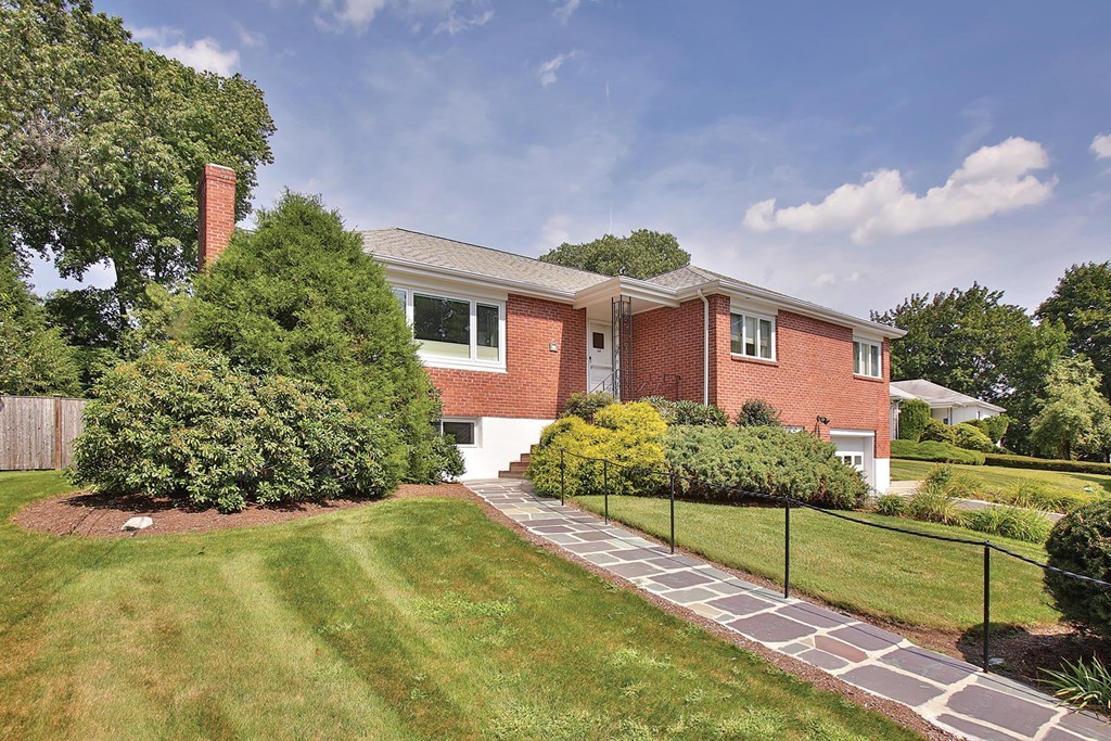 21 Levbert Road Newton, MA 02459 - Photo 2 of 21