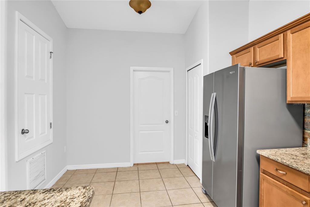 308 Bella Rosa Circle Sanford, FL 32771 - Photo 10 of 34