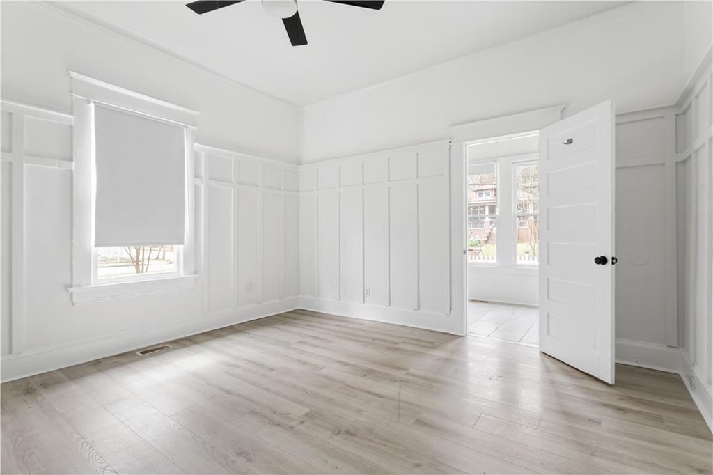 548 Holderness Street Southwest Atlanta, GA 30310 - Photo 16 of 32