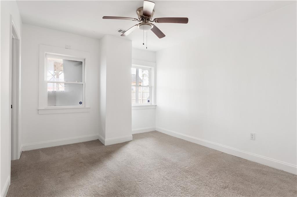 548 Holderness Street Southwest Atlanta, GA 30310 - Photo 20 of 32