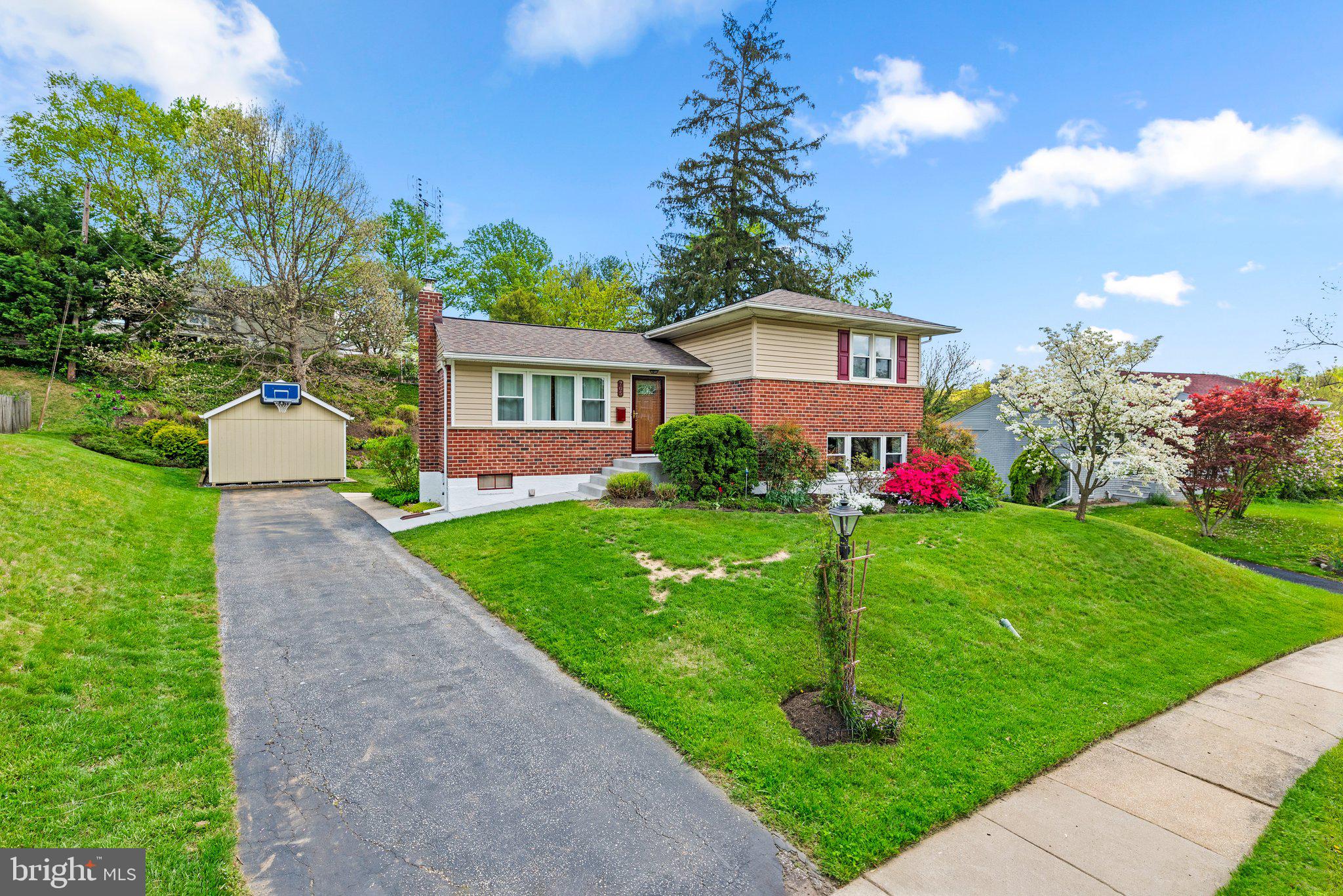 705 Shelley Road Towson, MD 21286 - Photo 2 of 55 Gallery Image 2