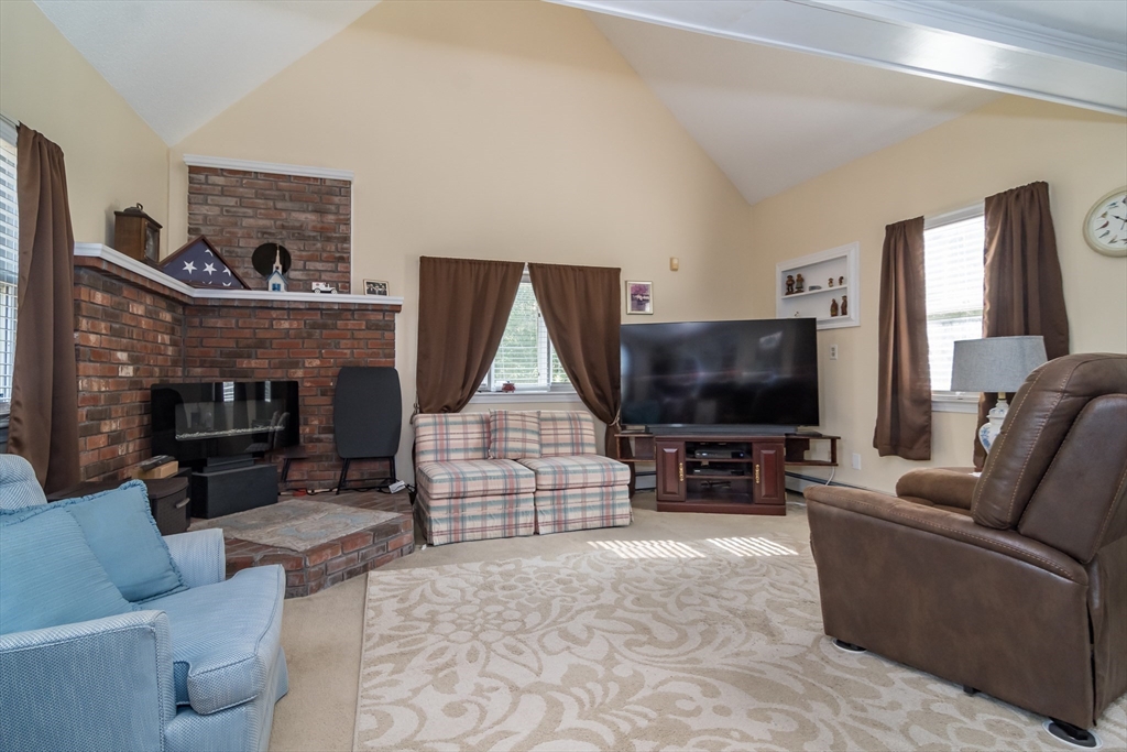 561 Main Street Mashpee, MA 02649 - Photo 15 of 32