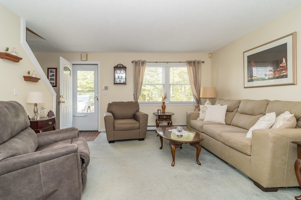 561 Main Street Mashpee, MA 02649 - Photo 9 of 32