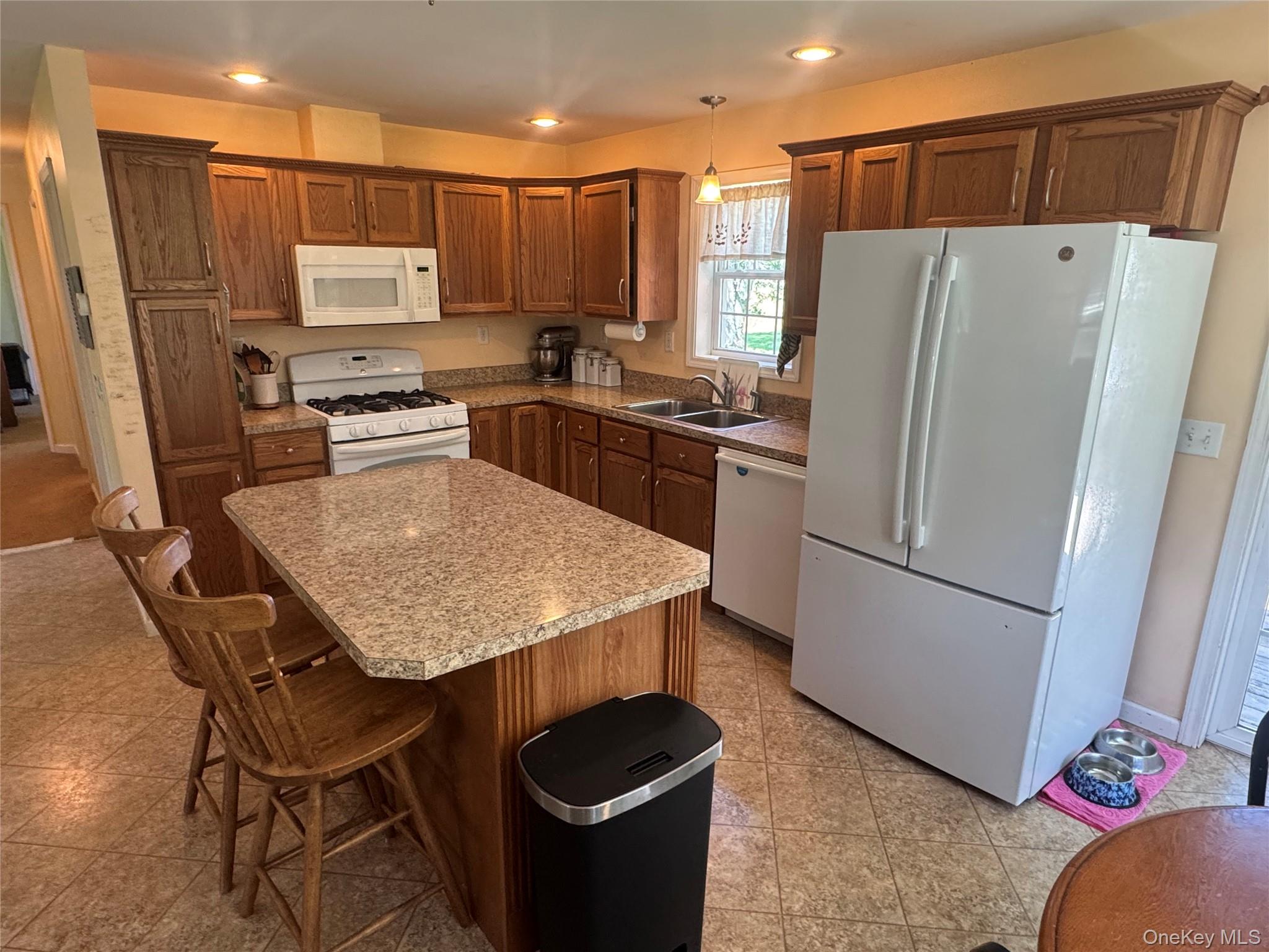 1556 Albany Post Road Wallkill, NY 12589 - Photo 16 of 28