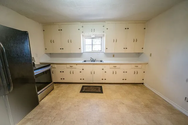 $850 | 2218 1/2 Chapman Street, Unit 1, Houston, TX 77009