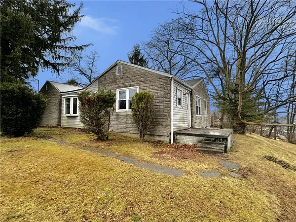 $44,900 | 492 Brush Avenue, Johnstown, PA 15906