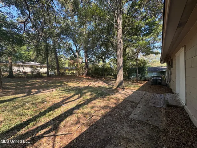 $69,900 | 227 Queen Anne Lane, Jackson, MS 39209