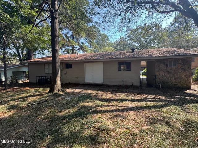 $69,900 | 227 Queen Anne Lane, Jackson, MS 39209