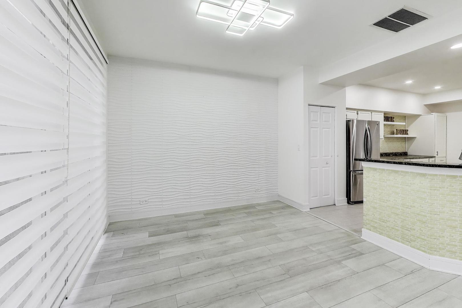 8169 Ripple Ridge Darien, IL 60561 - Photo 9 of 33