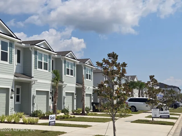 $1,700 | 1550 Jeremiah Street, Middleburg, FL 32068