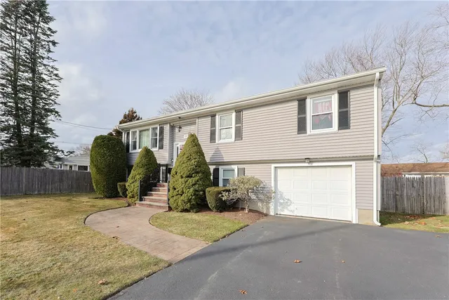 $435,000 | 59 Independence Drive, Warwick, RI 02888