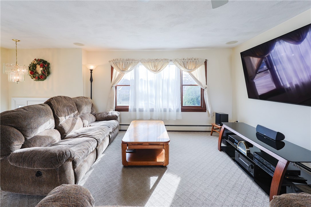 59 Independence Drive Warwick, RI 02888 - Photo 6 of 50