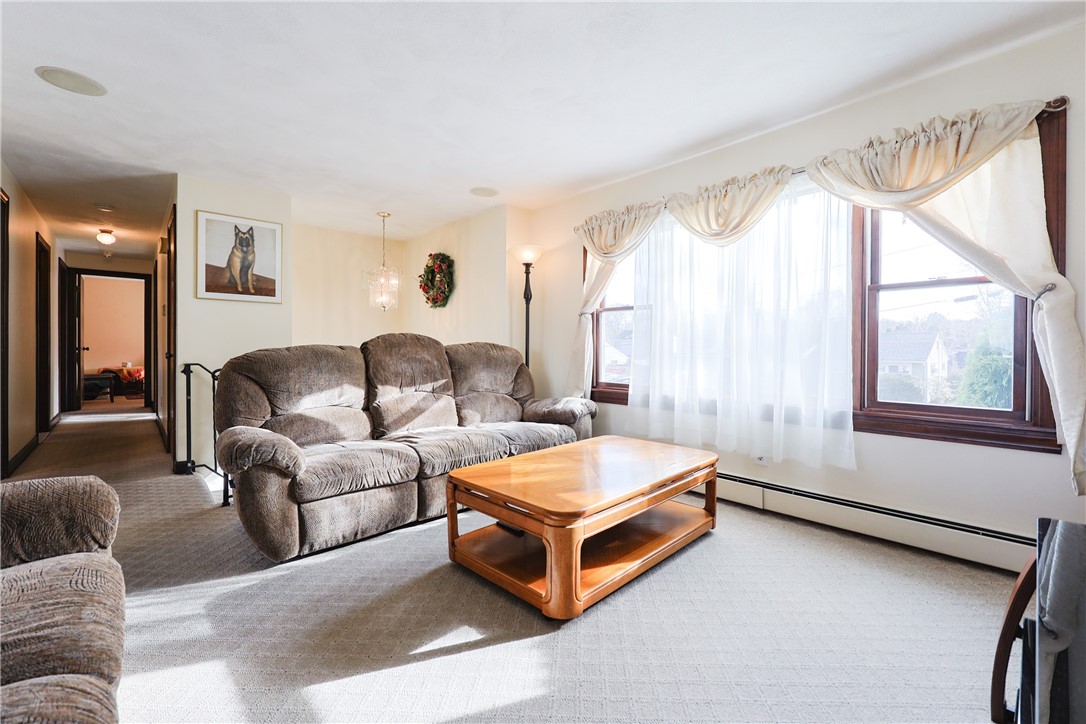 59 Independence Drive Warwick, RI 02888 - Photo 7 of 50