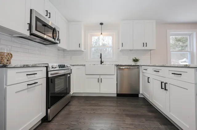 $449,900 | 239 Dickey Hill Road, Deering, NH 03244