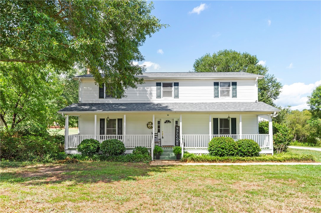 211 Green Valley Road Anderson, SC 29621 - Photo 1 of 46 Gallery Image 1