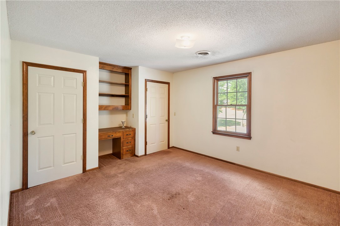 211 Green Valley Road Anderson, SC 29621 - Photo 29 of 46 Gallery Image 29