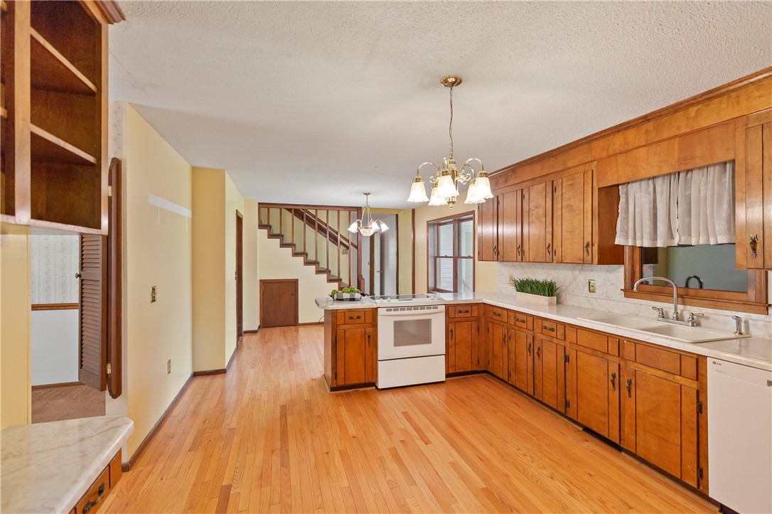 211 Green Valley Road Anderson, SC 29621 - Photo 7 of 46 Gallery Image 7