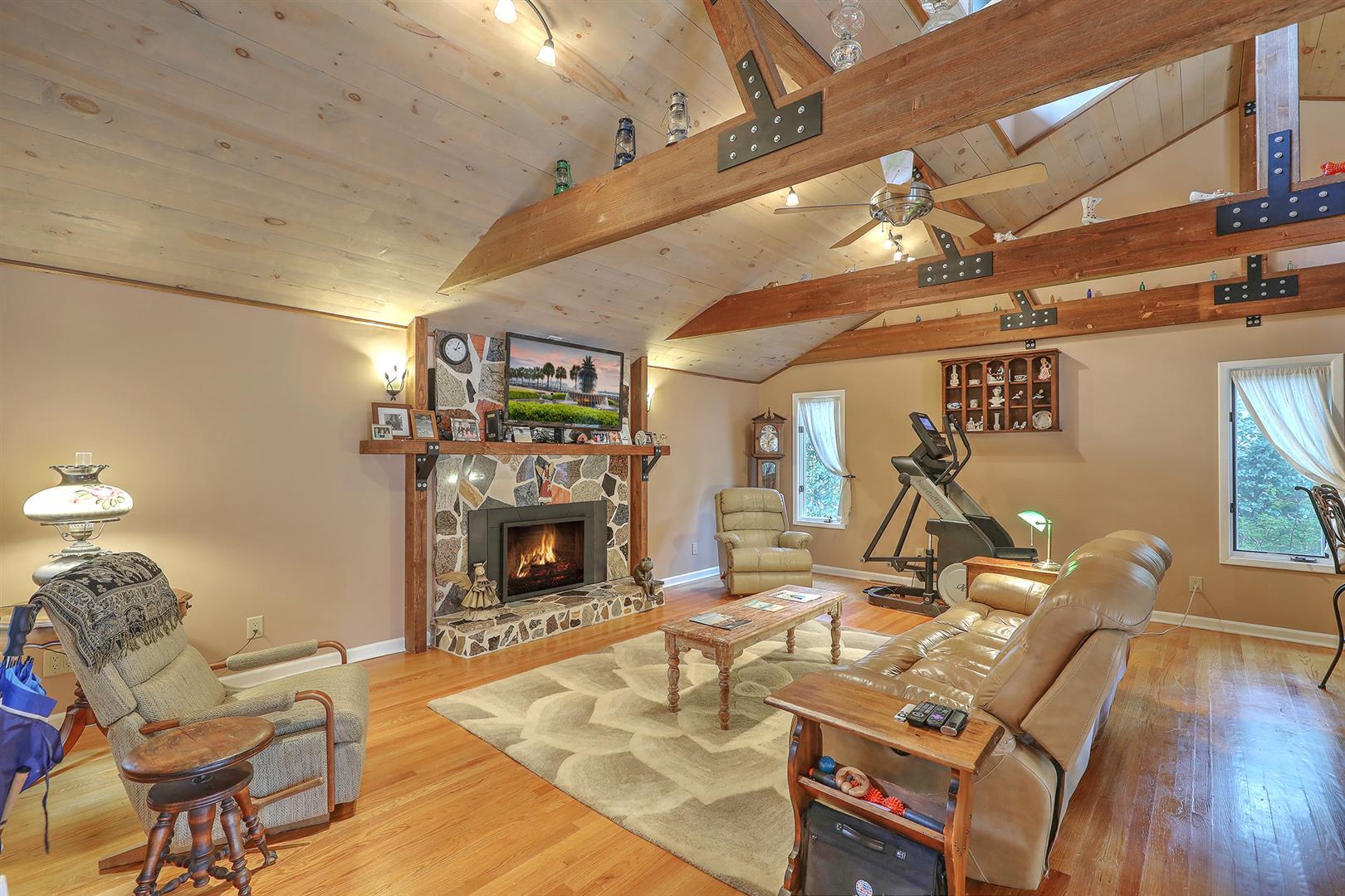 707 Ritter Drive Charleston, SC 29412 - Photo 7 of 28 4 (Large)