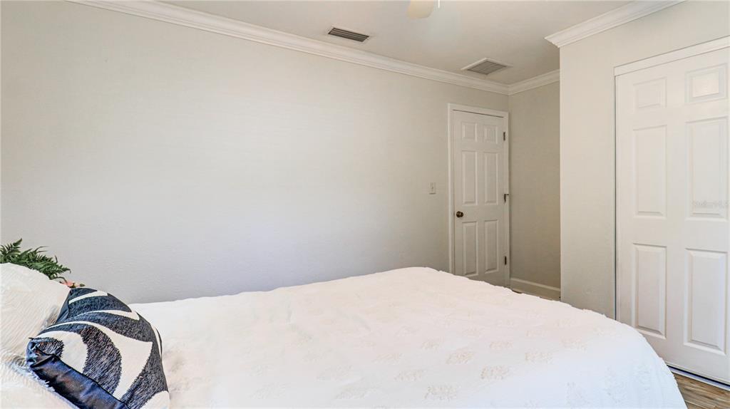 8110 Diagonal Road North St. Petersburg, FL 33702 - Photo 31 of 55