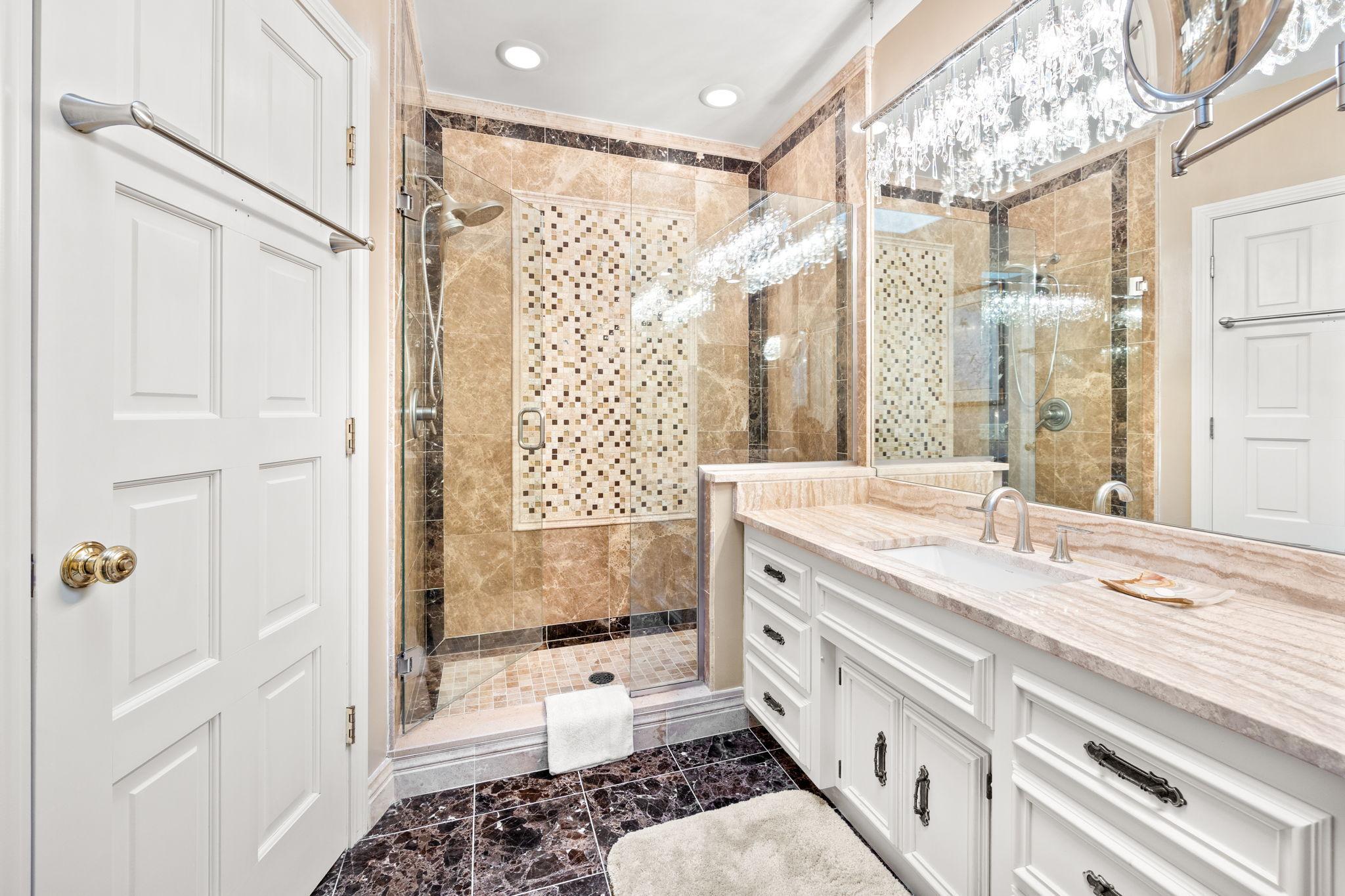 8651 Basswood Road, Unit 302 Eden Prairie, MN 55344 - Photo 25 of 38 Gallery Image 25