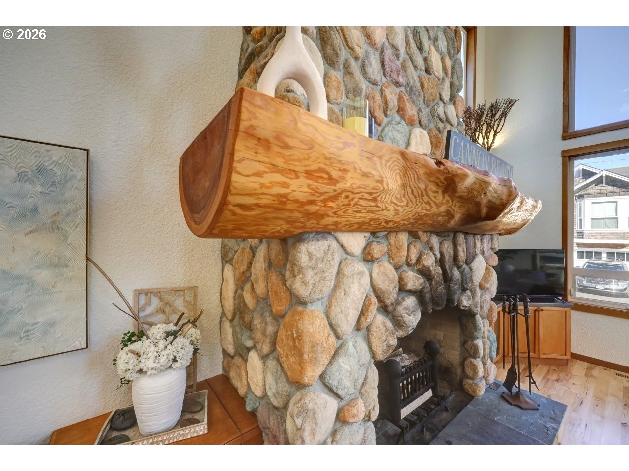 163 West 1st Street Cannon Beach, OR 97110 - Photo 7 of 42