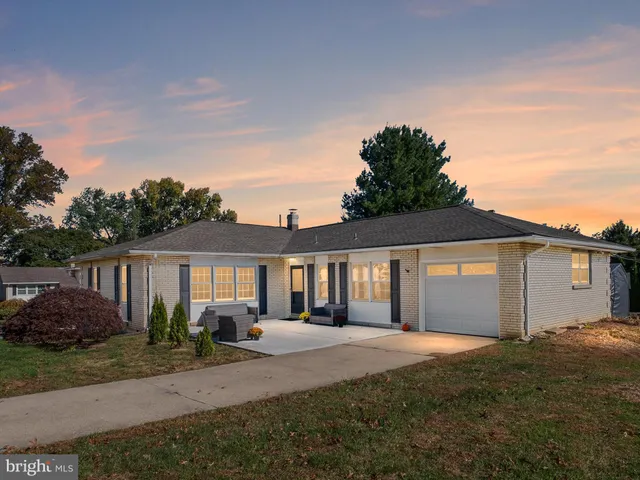 $409,900 | 3 Taven Keep Court, Newark, DE 19711