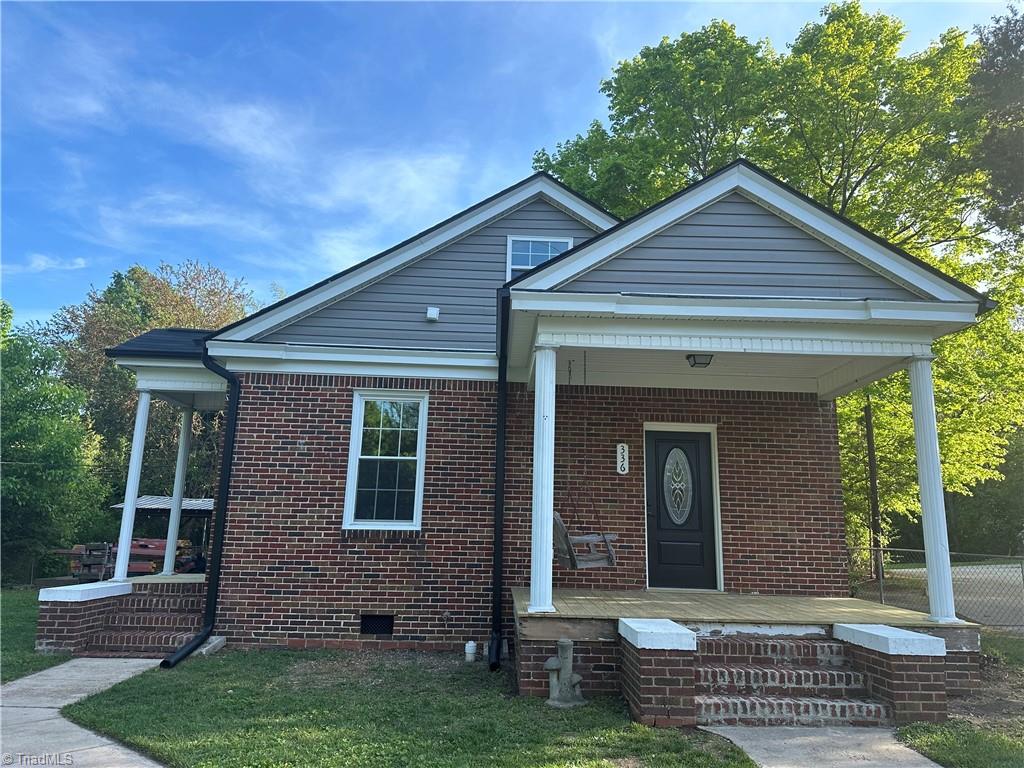 336 East Salisbury St