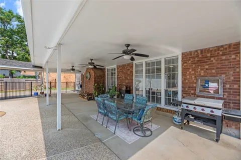 $549,000 | 1814 Breezy Bend Drive, Katy, TX 77494