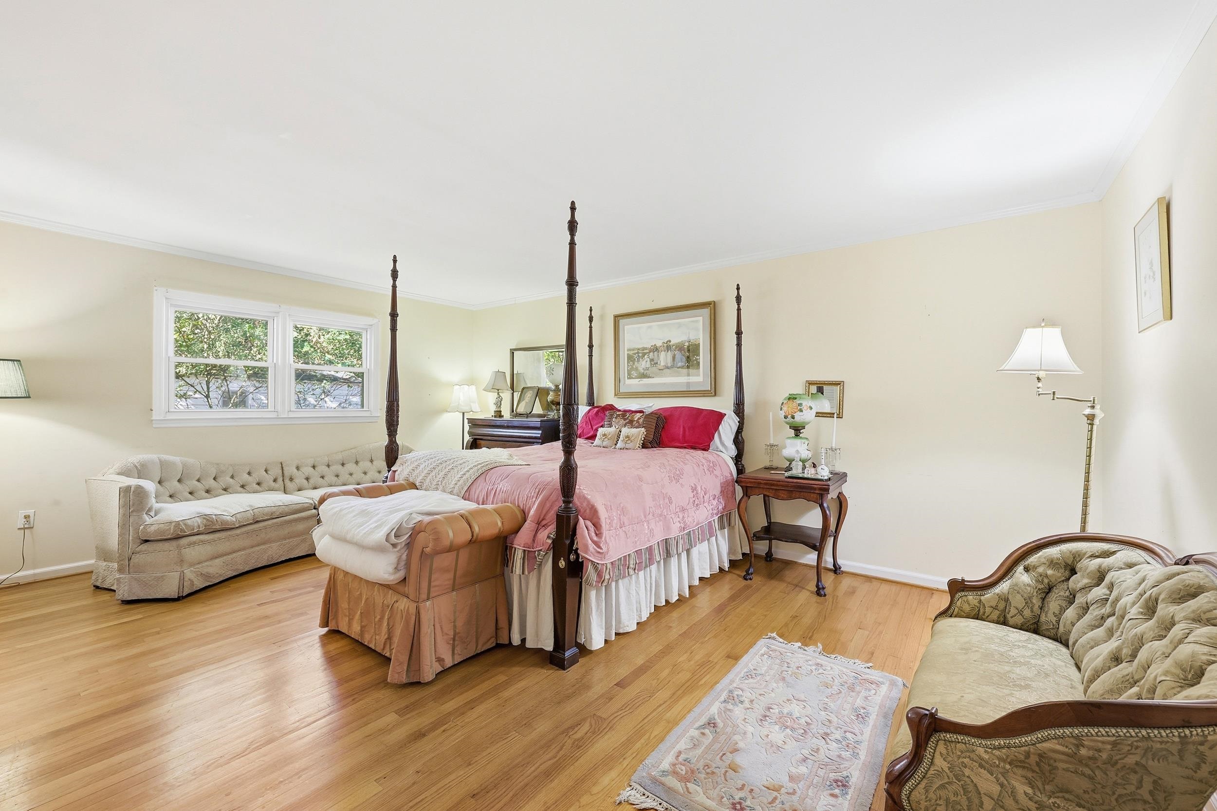 613 Cypress Street Georgetown, SC 29440 - Photo 4 of 35