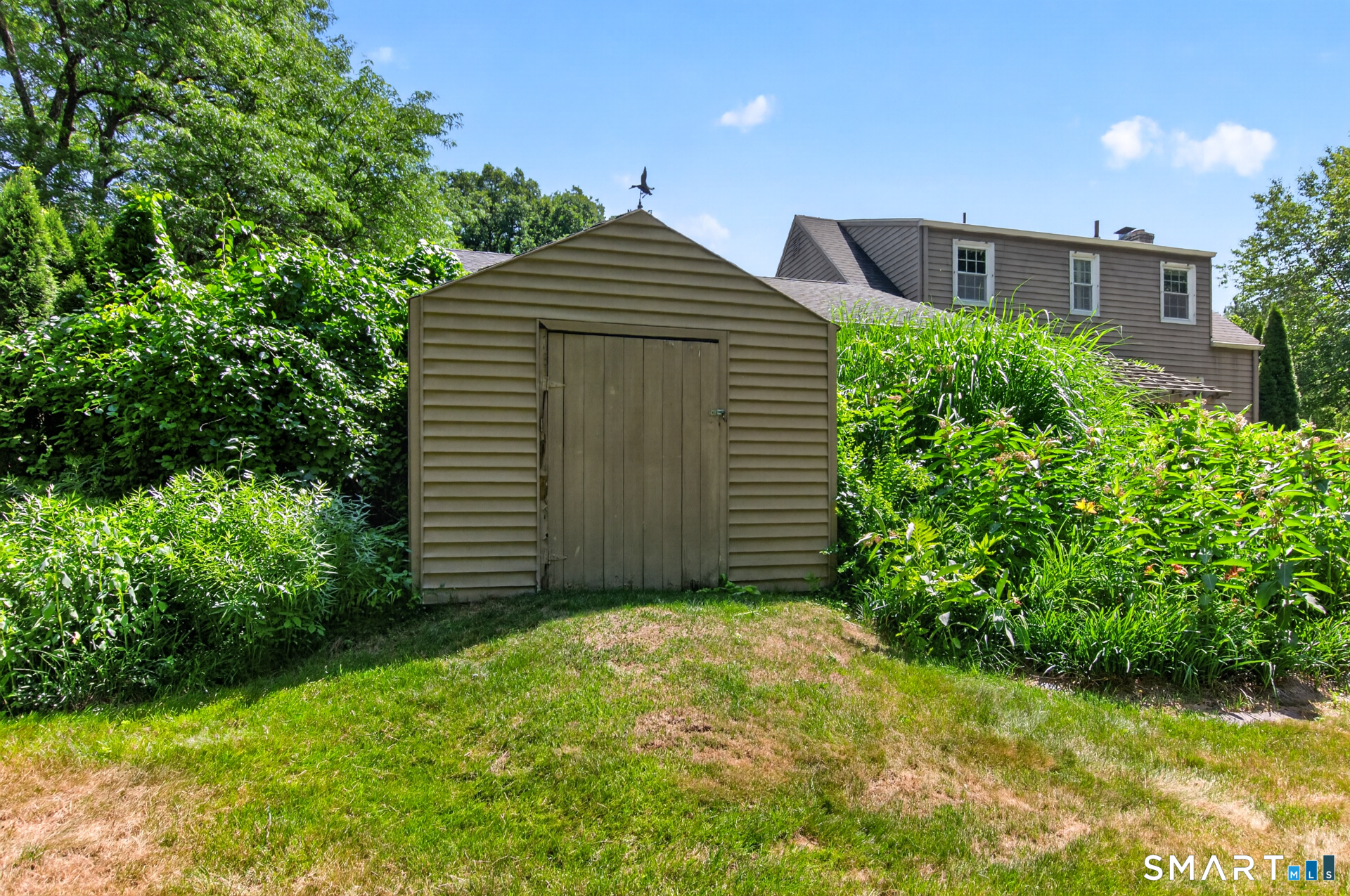 293 Firetown Road Simsbury, CT 06070 - Photo 36 of 40