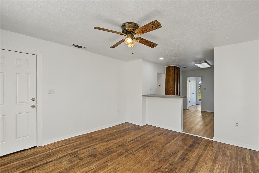709 North Rusk Street Weatherford, TX 76086 - Photo 7 of 31 Gallery Image 7