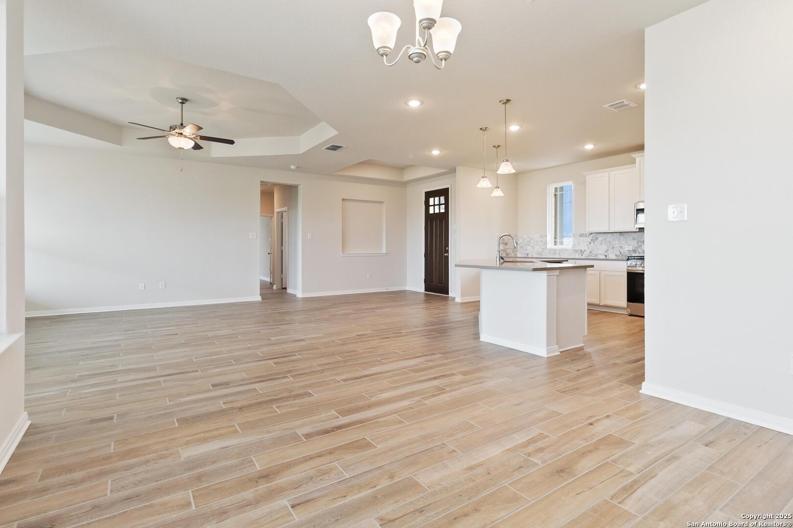 20987 Pleasanton Road San Antonio, TX 78264 - Photo 10 of 29