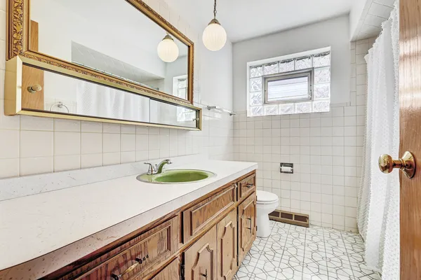 $485,000 | 8506 North Greenwood Avenue, Niles, IL 60714