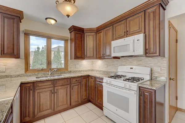 $485,000 | 8506 North Greenwood Avenue, Niles, IL 60714