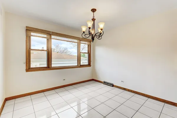 $485,000 | 8506 North Greenwood Avenue, Niles, IL 60714