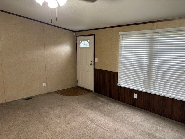 116 Taft Street Normangee, TX 77871 - Photo 17 of 33 en empty room with windows