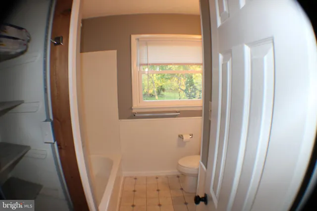 $1,600 | 5474 Mulberry Street, Stephens City, VA 22655