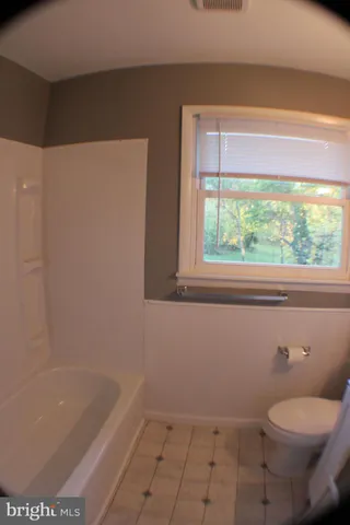 $1,600 | 5474 Mulberry Street, Stephens City, VA 22655