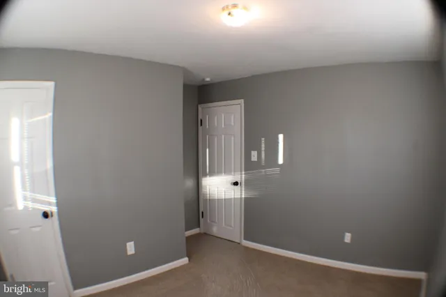 $1,600 | 5474 Mulberry Street, Stephens City, VA 22655