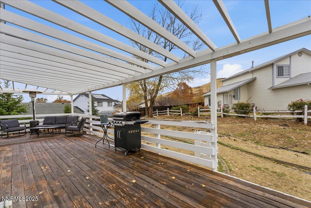 35 Roxy Court Sparks, NV 89436 - Photo 9 of 14 29-35 Roxy Court Sparks NV 89436 (29 of