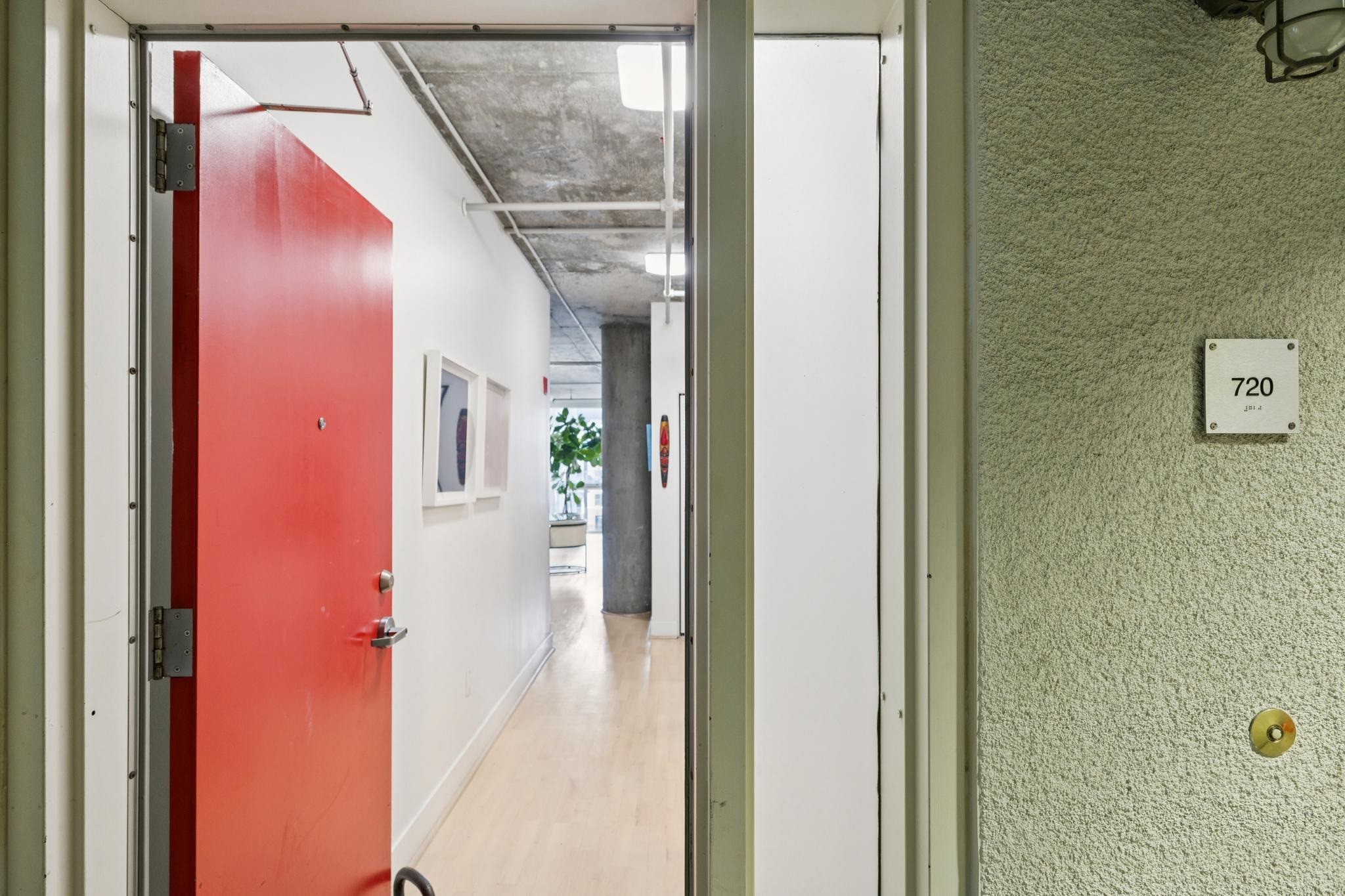 311 Oak Street, Unit 720 Oakland, CA 94607 - Photo 2 of 41