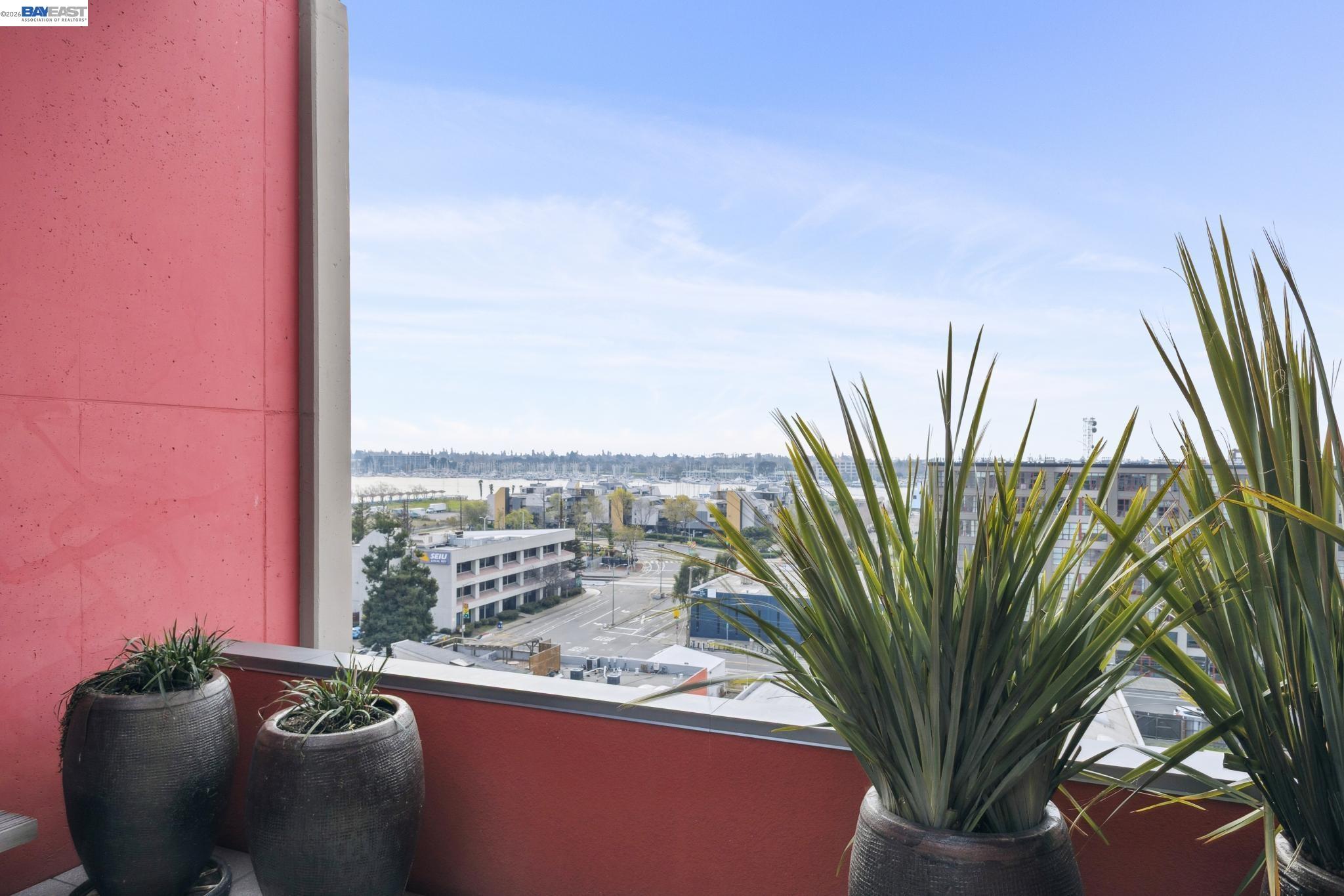 311 Oak Street, Unit 720 Oakland, CA 94607 - Photo 34 of 42