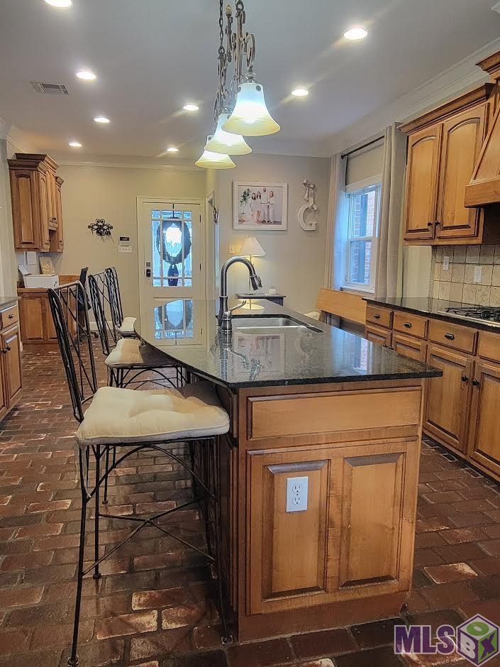 643 Highway 653 Raceland, LA 70394 - Photo 3 of 47 KITCHEN